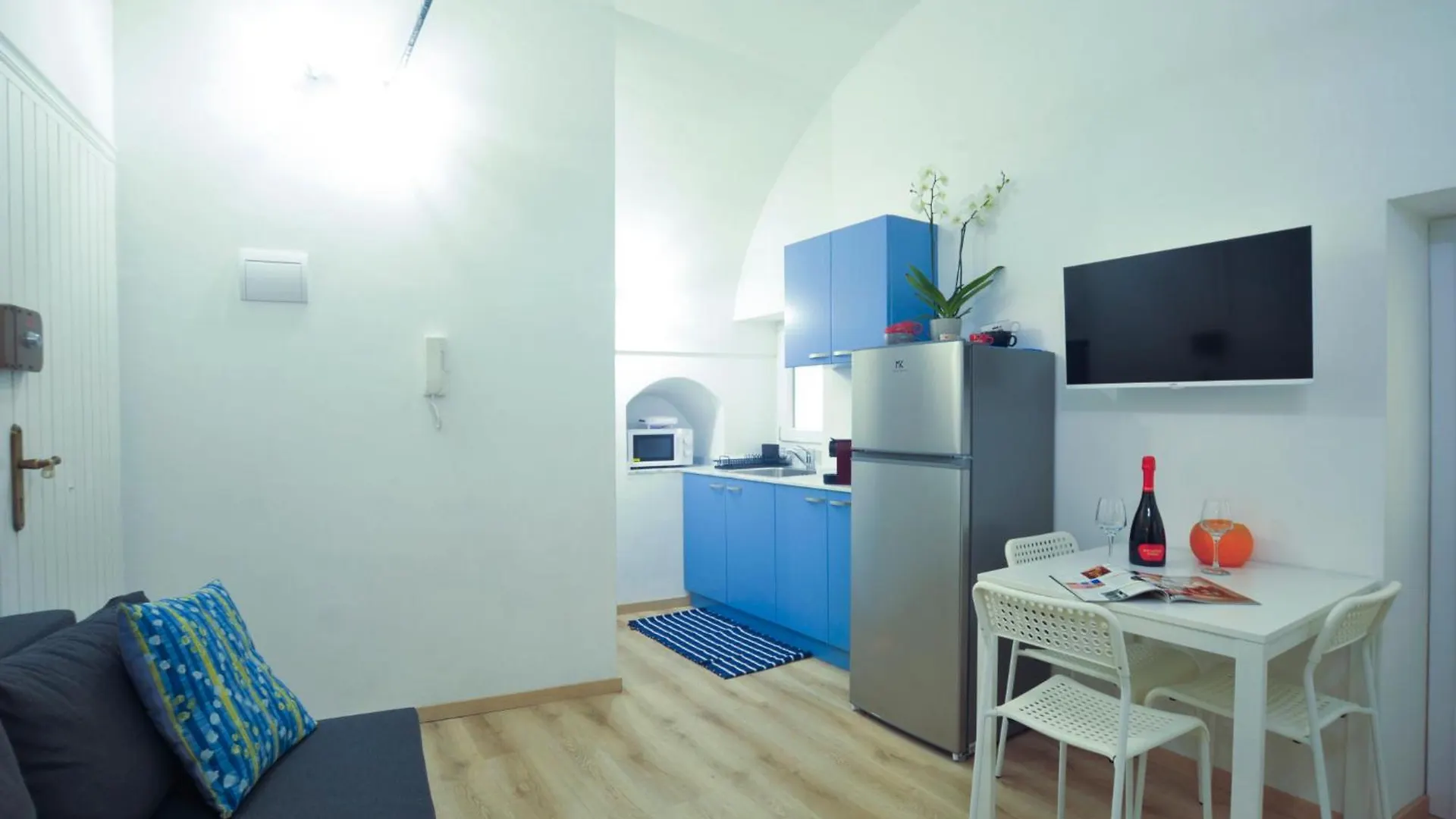 Casa Pepi City Center Sanremo 0*,  Italy