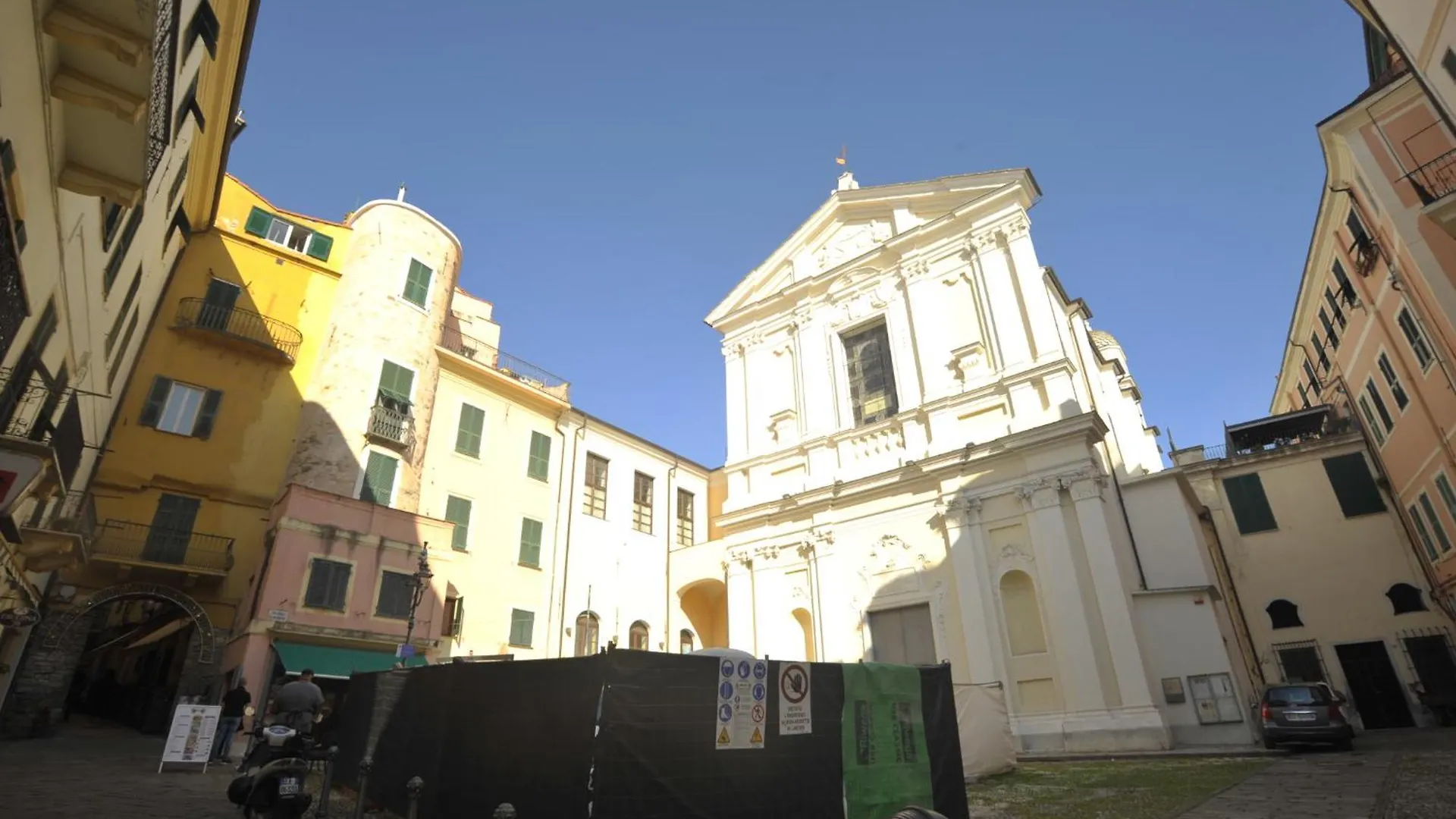 Casa Pepi City Center Sanremo 0*,