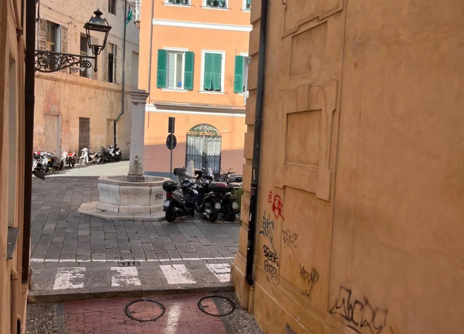 Casa Pepi City Center Sanremo Lägenhet